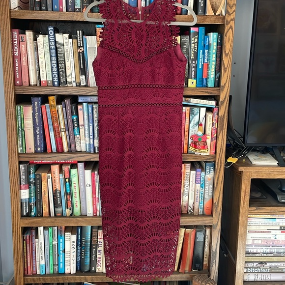 Bardot Mariano Lace Dress US 6 - Picture 1 of 4